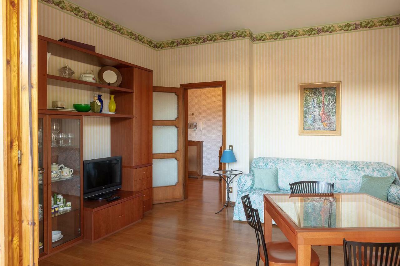 Appartamento Tina Lido di Camaiore Extérieur photo